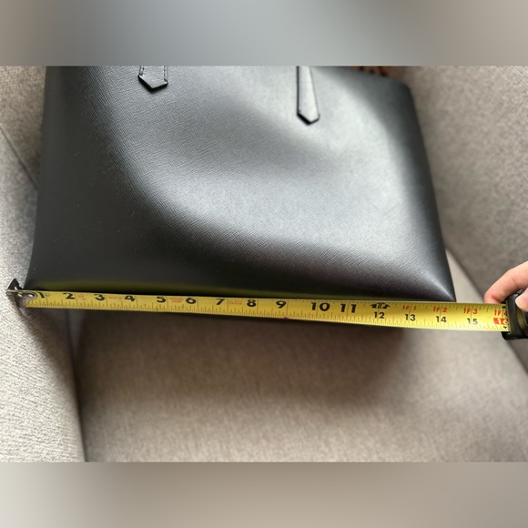 Large black and cheetah Kate spade tote with matching clutch - Picture 7 of 11